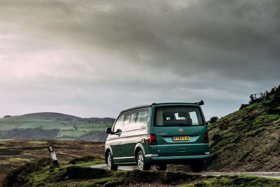  Volkswagen California Coast (T6.1) 2020 года  (UK) (фото 8 из 25)